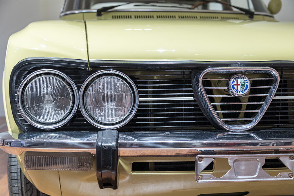 Alfa Romeo Guilia te koop Art & Classics te Borsbeek
