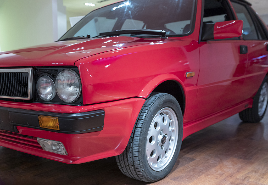 Lancia Delta te koop bij Art & Classics te Borsbeek